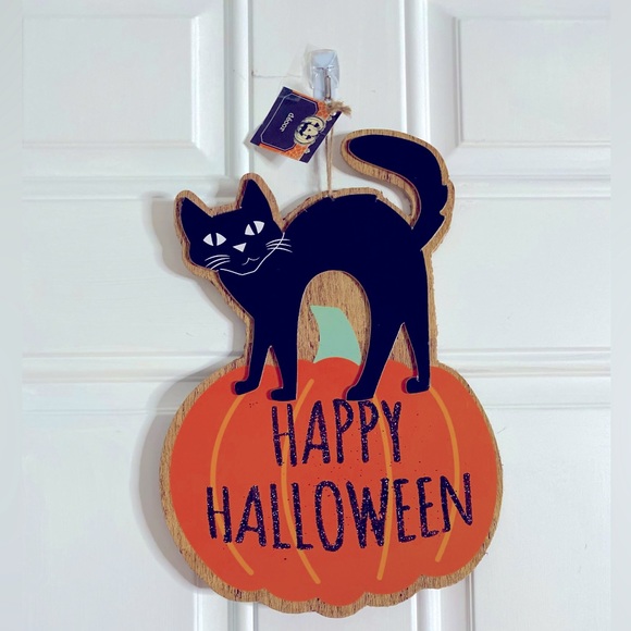 Vintage-Look Halloween Sign /Decoration - Picture 4 of 7